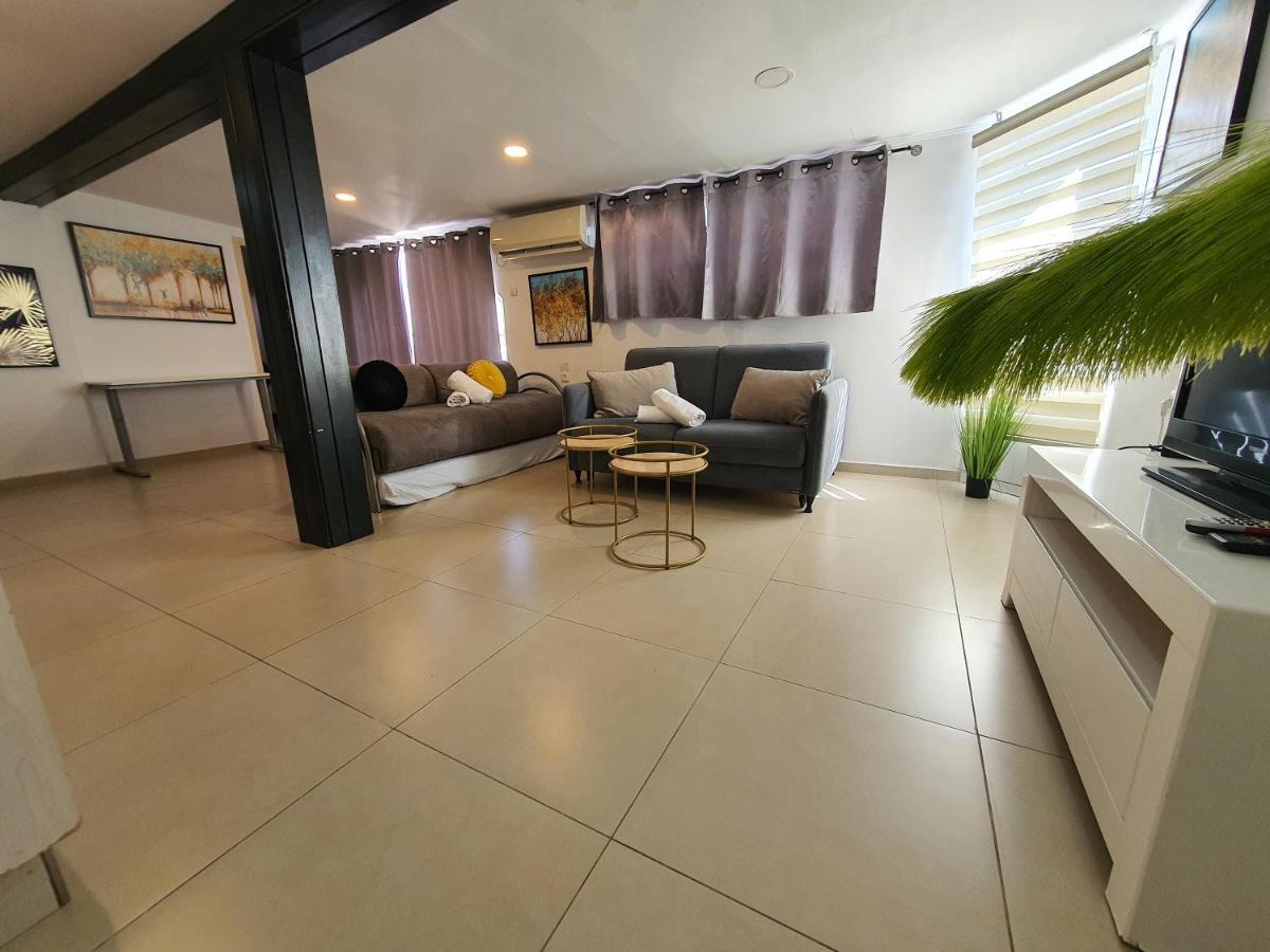 Barak Royal Suites 20 Sea View - ג'קוזי בחצר ומרפסות עם נוף לים Ελάτ Εξωτερικό φωτογραφία
