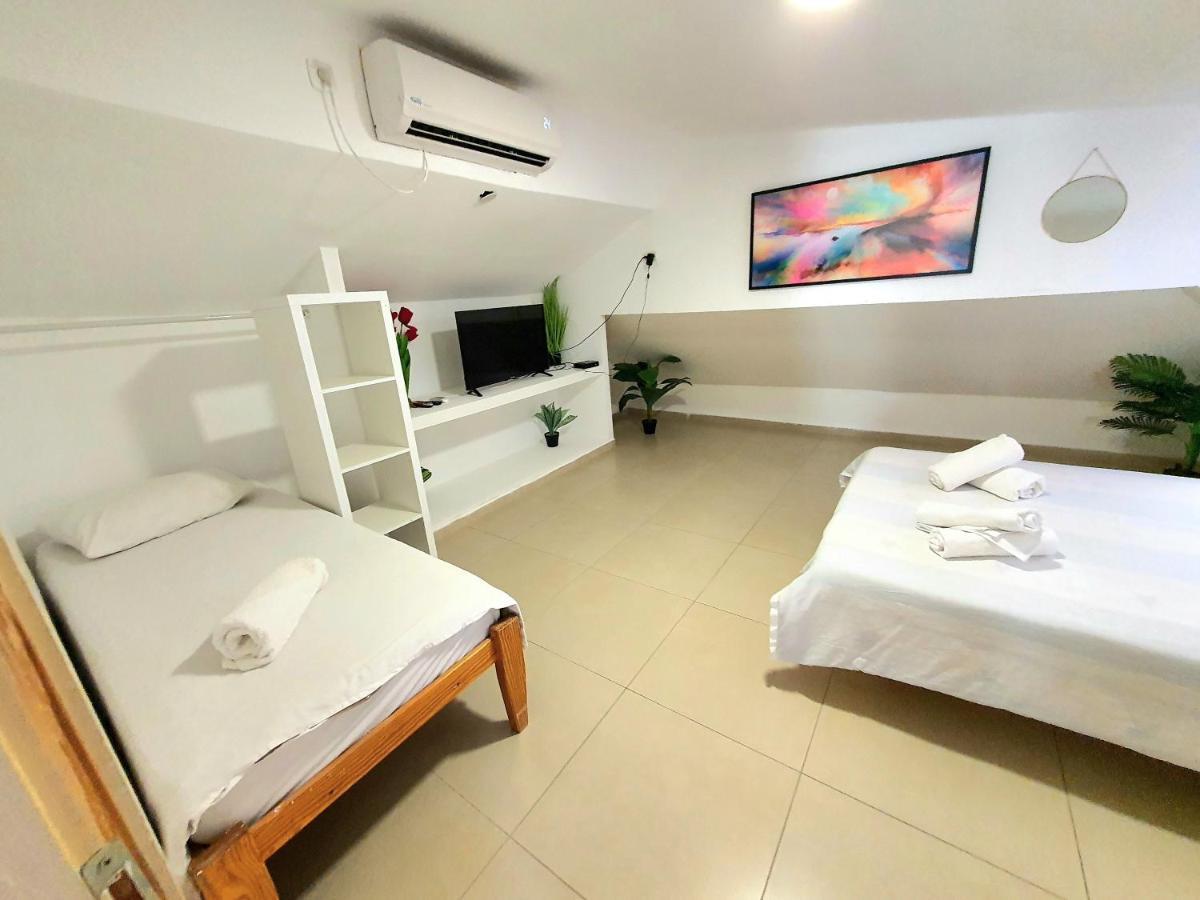 Barak Royal Suites 20 Sea View - ג'קוזי בחצר ומרפסות עם נוף לים Ελάτ Εξωτερικό φωτογραφία