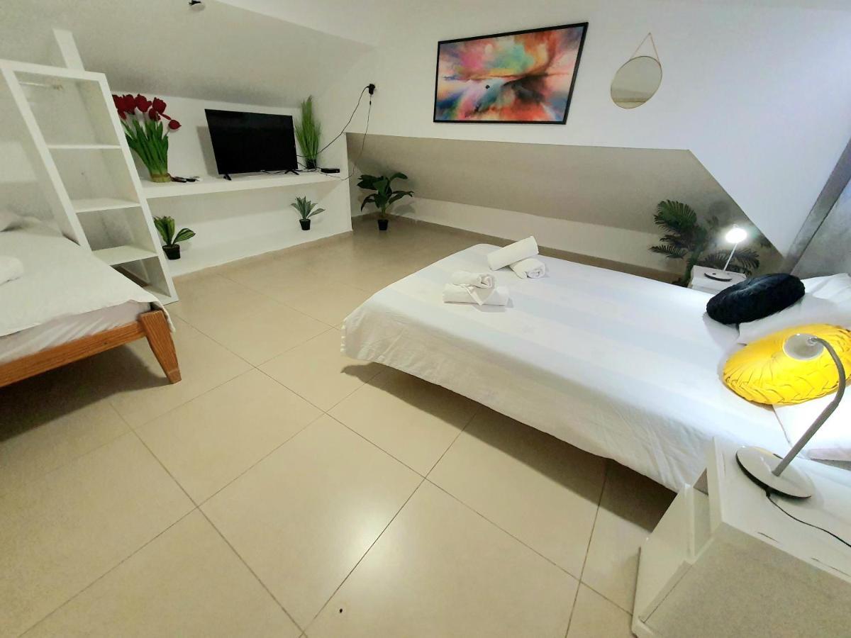 Barak Royal Suites 20 Sea View - ג'קוזי בחצר ומרפסות עם נוף לים Ελάτ Εξωτερικό φωτογραφία